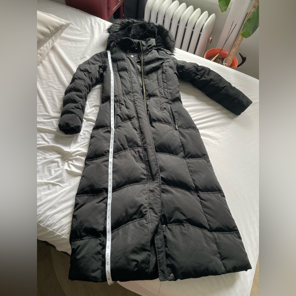 Long Madison black down puffer jacket with faux fur removable hood size S